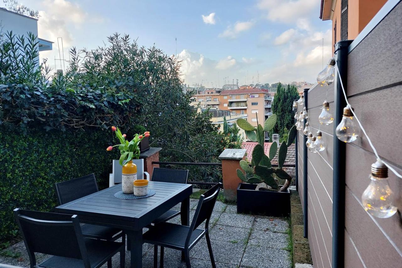 4Bnb - Cozy Vatican Loft With Terrace Rome Bagian luar foto