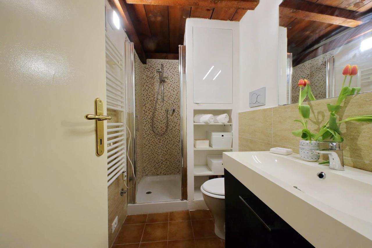4Bnb - Cozy Vatican Loft With Terrace Rome Bagian luar foto